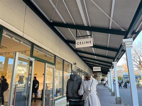 CELINE ️御殿場アウトレットの最新品揃えがすご .